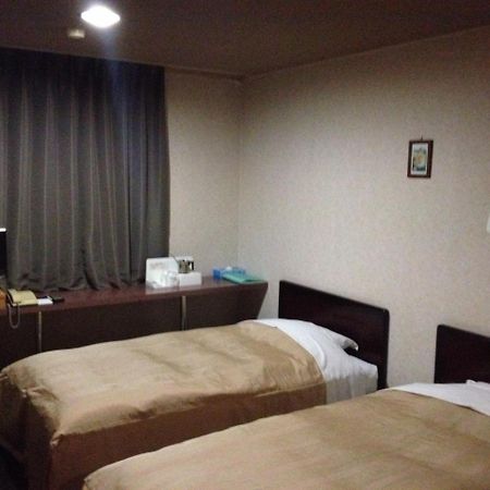 Business Hotel Kamoshita Mito  Eksteriør billede